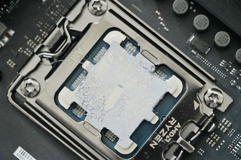 130W/m·K 买一片传三代！鑫谷GPE-01超导热石墨烯导热垫片评测：255W下比利民TF9低4度  第6张