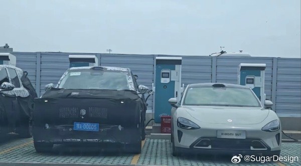 小米增程SUV谍照曝光，霸气设计同框SU7，引人瞩目