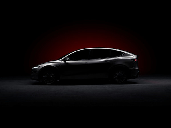 特斯拉Model Y L官宣，秋季发布，六座设计引领新潮流