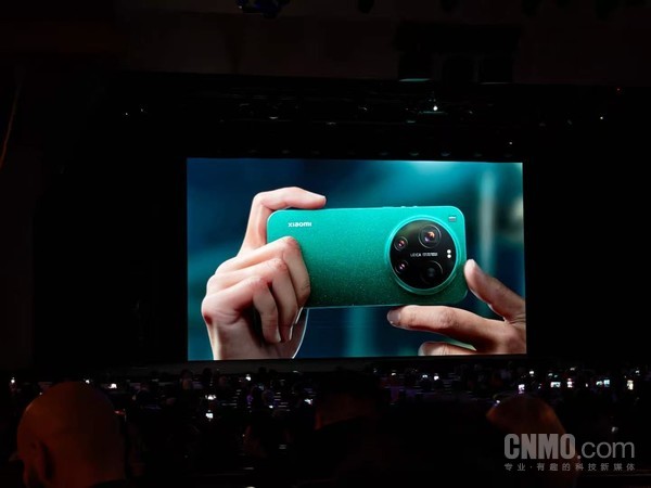 面向全球!小米17系列海外版正式发布 起售价8100元 第3张 面向全球!小米17系列海外版正式发布 起售价8100元 第3张