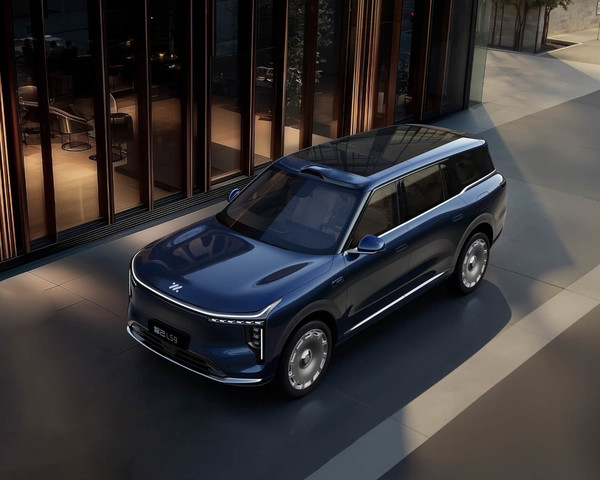 智己LS8预售发布定档3月26日 将搭载智己超级智能体