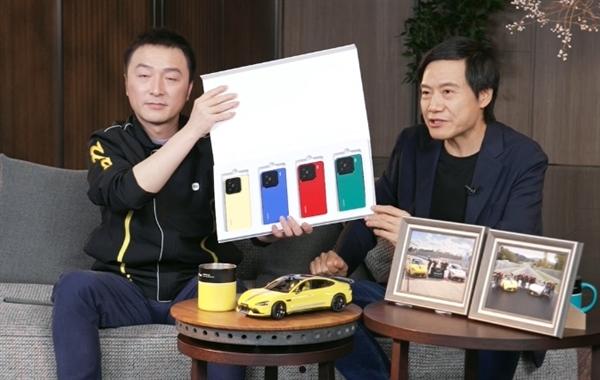 全网第一次！雷军展示小米15全部配色：超40款可选  第3张