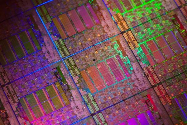 美国开发新一代BAT激光器：远超现有EUV光刻 效率提升10倍！  第1张